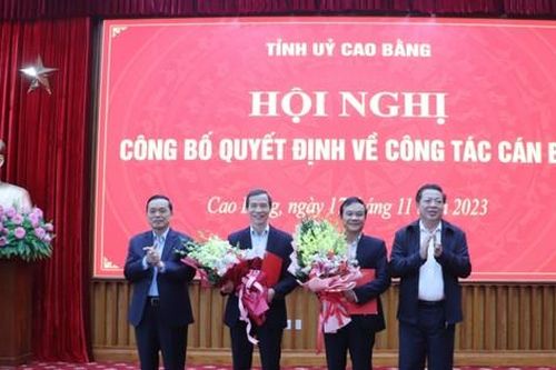 Luân chuyển, bổ nhiệm cán bộ chủ chốt Tỉnh ủy Cao Bằng