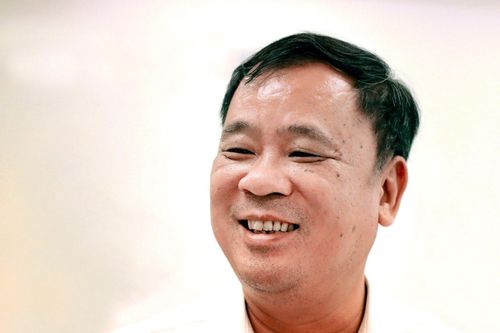 Đừng tổ chức ngày 20/11 xa hoa để 'nuôi' Facebook hơn là tri ân