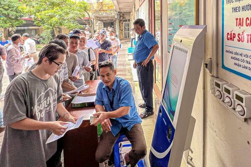 Hà Nội triển khai thêm 2 điểm cấp đổi giấy phép lái xe