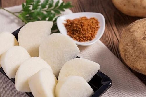 Củ đậu được ưa thích nhưng hạt chứa chất cực độc, có thể chết người sau 2 giờ