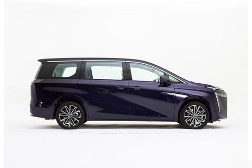 Xe MPV công suất 322 mã lực, 'uống xăng như ngửi', giá 680 triệu đồng