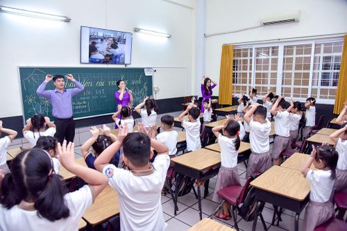 Giáo viên thời 4.0: Chủ động, sáng tạo trong giảng dạy