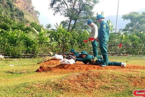 Xây dựng khu vực phòng thủ huyện vững chắc