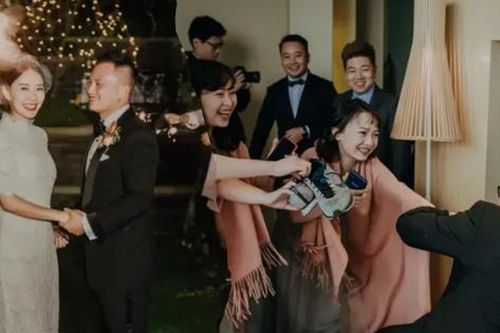 Hôn lễ 'độc lạ' chuẩn bị ròng rã suốt 4 tháng, gây ấn tượng mạnh vì những ngoại lệ