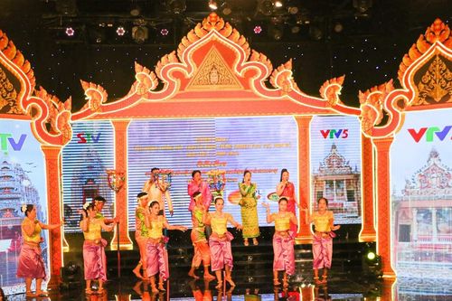 Khai mạc Liên hoan Tiếng hát Truyền hình Khmer khu vực Nam bộ lần thứ I
