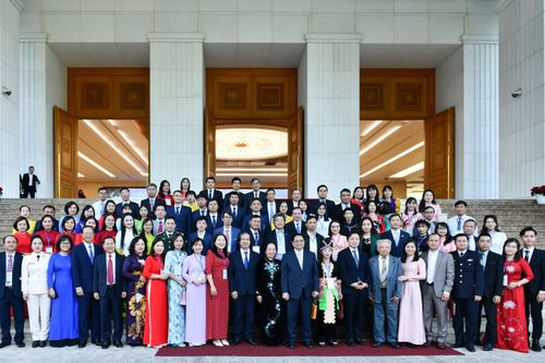 Nóng trong tuần: Chuỗi sự kiện tri ân nhà giáo