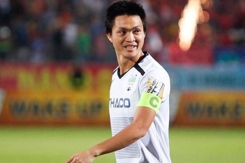 Tuấn Anh được giới thiệu cho CLB Olympiakos?