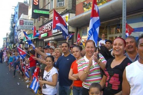 Cuba kêu gọi kiều bào hỗ trợ phát triển đất nước