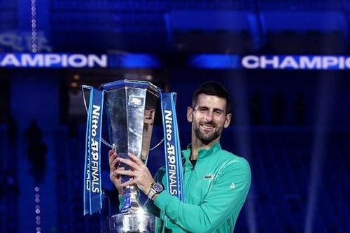 Djokovic lần thứ 7 đăng quang ATP Finals