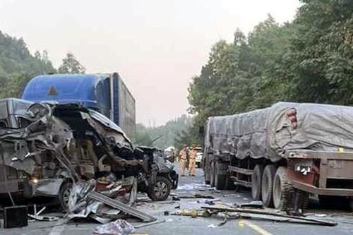 Vụ tai nạn thảm khốc khiến 15 người thương vong ở Lạng Sơn: Thêm một tài xế bị khởi tố