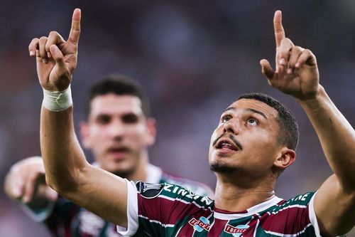 MU lấy sao Brazil, Arsenal chốt Douglas Luiz
