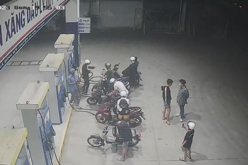 Bắt nhóm 10 thiếu niên gây ra 4 vụ cướp liên tiếp trong đêm ở Củ Chi