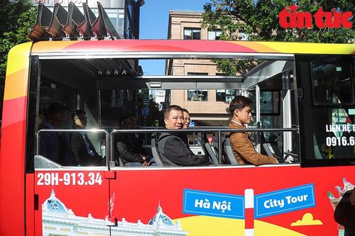 Hà Nội có thêm tuyến xe buýt City Tour 03 nhỏ gọn, tối ưu hóa hành trình tham quan