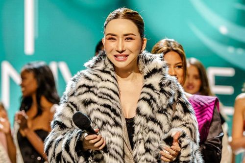 Giám khảo Miss Universe gây sốc vì phản đối phụ nữ chuyển giới thi Hoa hậu Hoàn vũ
