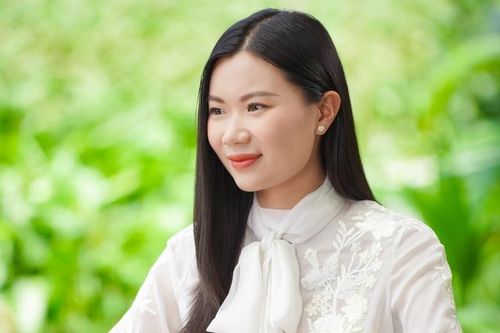 Á hậu Hồng Đăng trải lòng về thời gian đối diện với biến cố khối u ở ngực