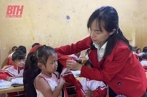 Yêu thương trao gửi non cao