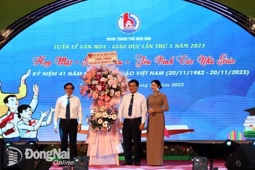 TP.Biên Hòa gặp mặt – tôn vinh các nhà giáo