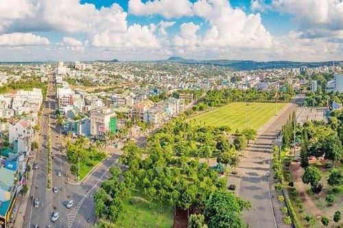 Pleiku vươn tầm đô thị 'Cao nguyên xanh vì sức khỏe'