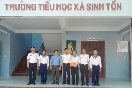 Các địa phương của huyện Trường Sa tổ chức gặp mặt kỷ niệm Ngày Nhà giáo Việt Nam 20-11