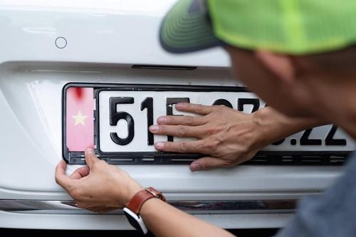 Biển số trúng đấu giá có phải là tài sản để thừa kế?