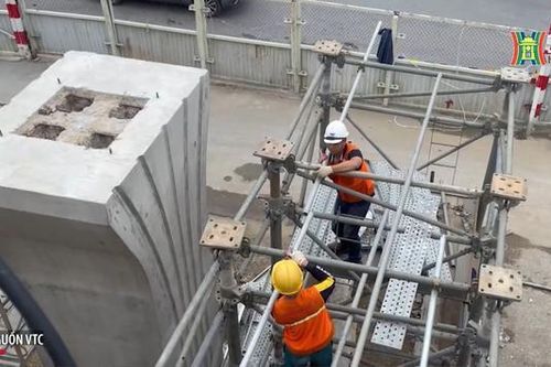 Cầu vượt thép Mai Dịch dự kiến hoàn thành trước 31/3/2024