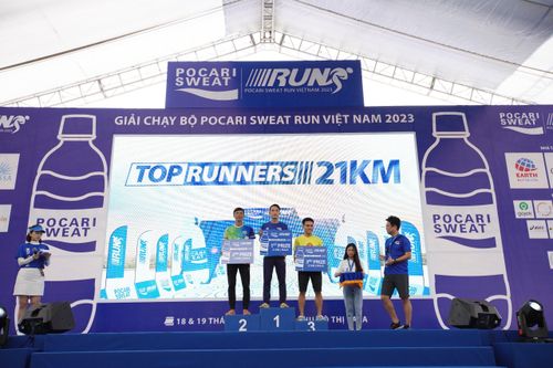 Hơn 8.000 vận động viên tham gia giải chạy Pocari Sweat Run tại TPHCM