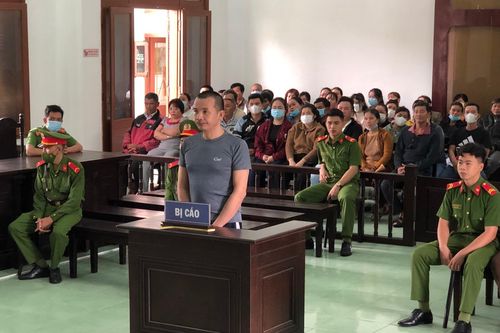 Phú Yên: Đến nhà chủ nợ đánh đập, la ó, chửi bới, con nợ bị chém chết