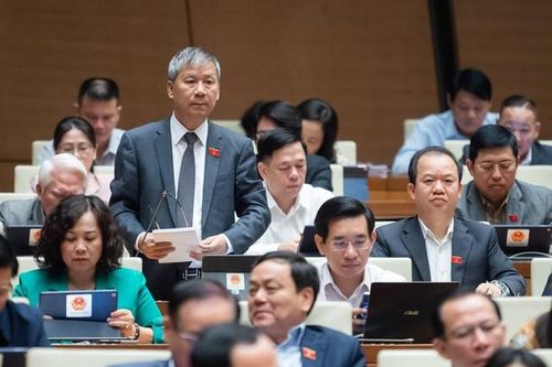 ĐBQH Nguyễn Anh Trí đánh giá cao nỗ lực của Bộ Y tế trong việc giải quyết những vấn đề 'nóng' và khó
