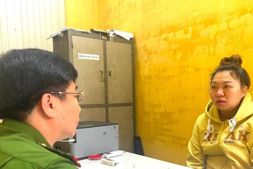 Tin lời 'thầy bói' rởm, 1 người bị lừa hàng trăm triệu đồng