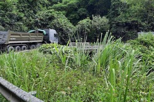 Đầu tư xây mới quốc lộ 15D đoạn từ QL1 đến đường Hồ Chí Minh nhánh Tây theo phương thức PPP