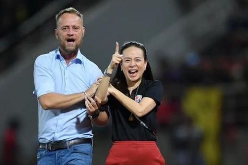 Tỷ phú Madam Pang treo thưởng 'khủng' cho tuyển Thái Lan