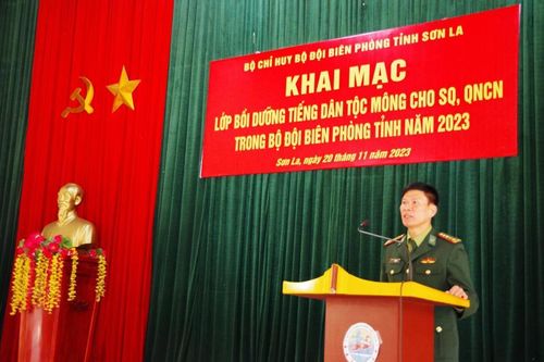 Khai giảng Lớp bồi dưỡng tiếng Mông cho cán bộ BĐBP Sơn La năm 2023