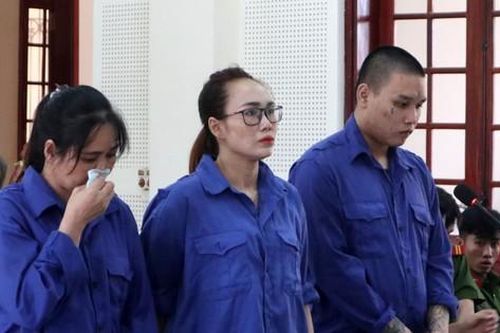 Đường sa ngã của bà mẹ 4 con cầm đầu đường dây 'ship' ma túy