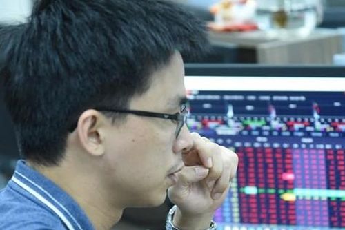 Cổ phiếu thép, xây dựng 'lên tiếng'