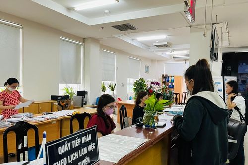 Bảo hiểm xã hội TP Hồ Chí Minh nỗ lực hoàn thành các chỉ tiêu cuối năm