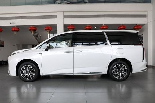 'Chuyên cơ mặt đất' sử dụng động cơ tăng áp, nội thất sang chảnh, giá gần 650 triệu đồng