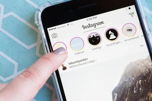 Người dùng giữ Story liên tục lên 7 ngày trên Instagram
