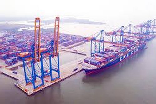 Thúc đẩy khâu đột phá trong chiến lược phát triển