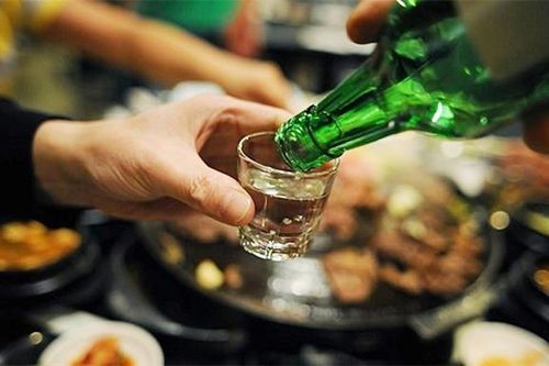 Doanh nghiệp đồ uống có cồn lao đao vì doanh thu - thị phần sụt giảm