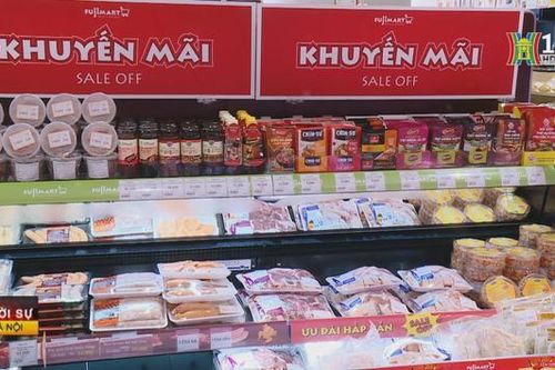 Gần 10.000 chợ, siêu thị hoạt động theo chuỗi hiện đại.