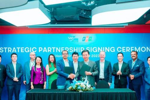Công ty công nghệ Việt Nam đầu tiên là đối tác chiến lược cấp khu vực của SAP