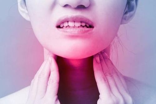 Những lưu ý khi dùng thuốc để giảm đau họng