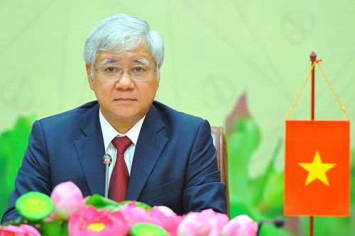 Chủ tịch Đỗ Văn Chiến gửi điện mừng tân Chủ tịch Hội đồng Quốc gia Mặt trận Đoàn kết Phát triển Tổ quốc Campuchia