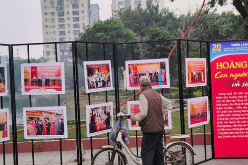 Triển lãm 'Hoàng Mai- Dấu ấn thời gian 2003-2023'