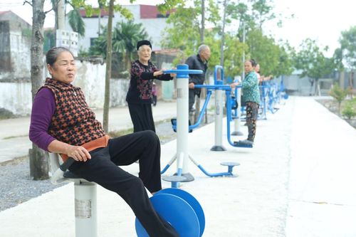 Hà Nội: Tiếp tục lắp đặt các thiết bị TDTT ngoài trời phục vụ Nhân dân