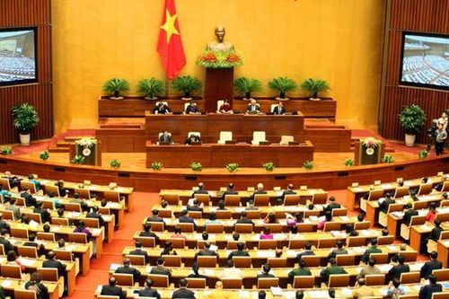 Cử tri vẫn đợi...