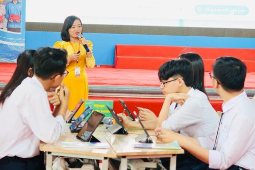 Sử dụng hiệu quả thiết bị dạy học số trong Chương trình GDPT 2018