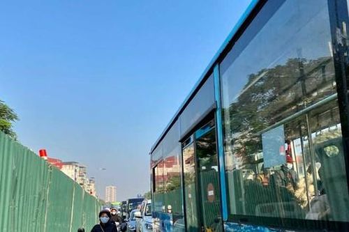 Vì sao thi công tuyến đường Âu Cơ chậm?