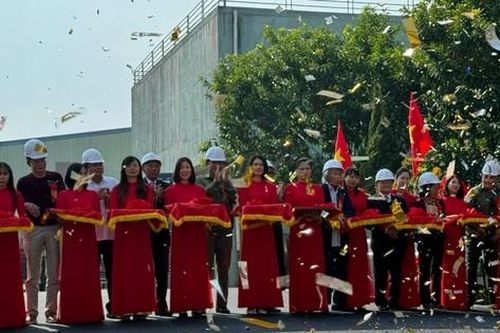 Tập đoàn Hòa Bình khánh thành đường mẫu cao tốc cho Đồng bằng sông Cửu Long