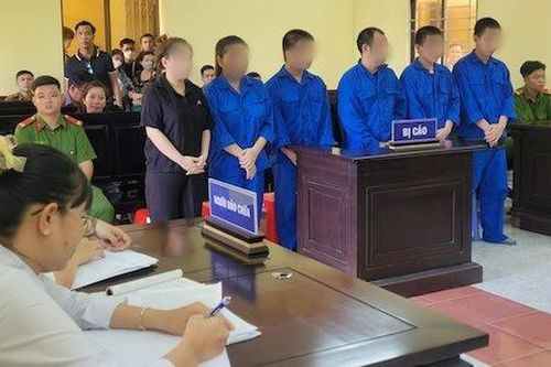 Đi tù vì tổ chức sinh nhật bằng ma túy